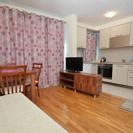 Apartments Rafailovic Ljubo رفايلوفيتشي الغرفة الصورة