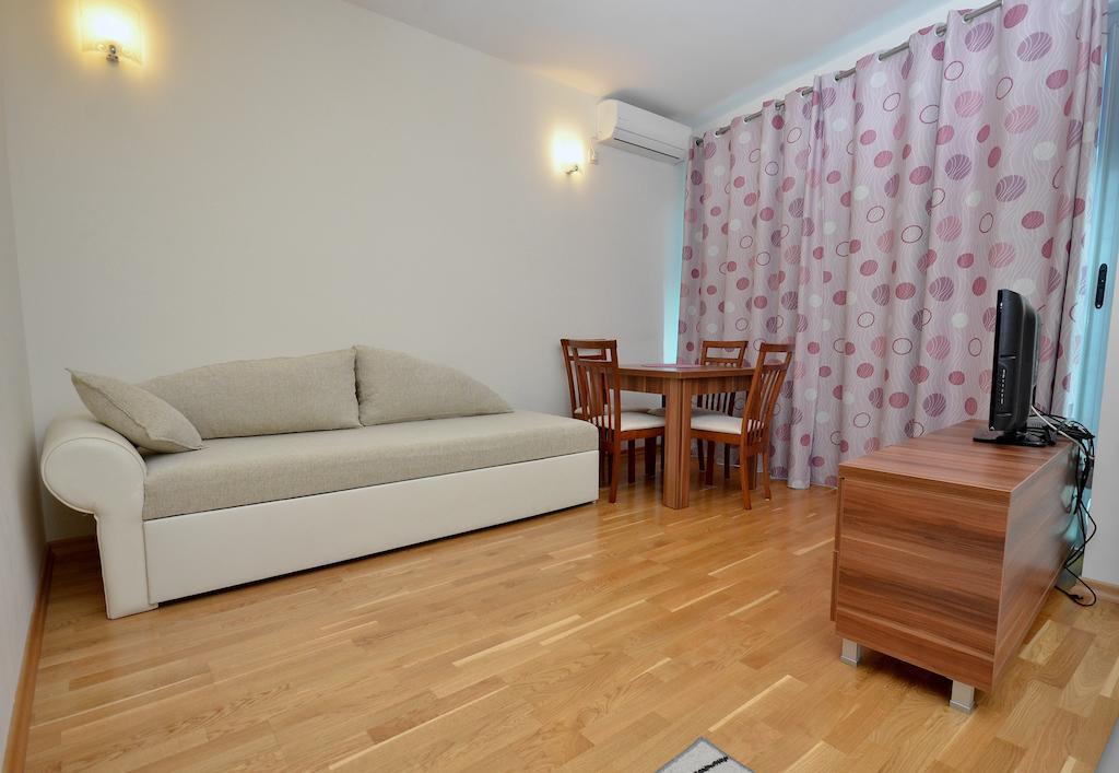 Apartments Rafailovic Ljubo رفايلوفيتشي الغرفة الصورة