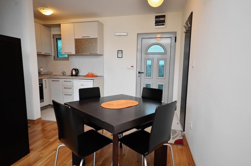 Apartments Rafailovic Ljubo رفايلوفيتشي المظهر الخارجي الصورة