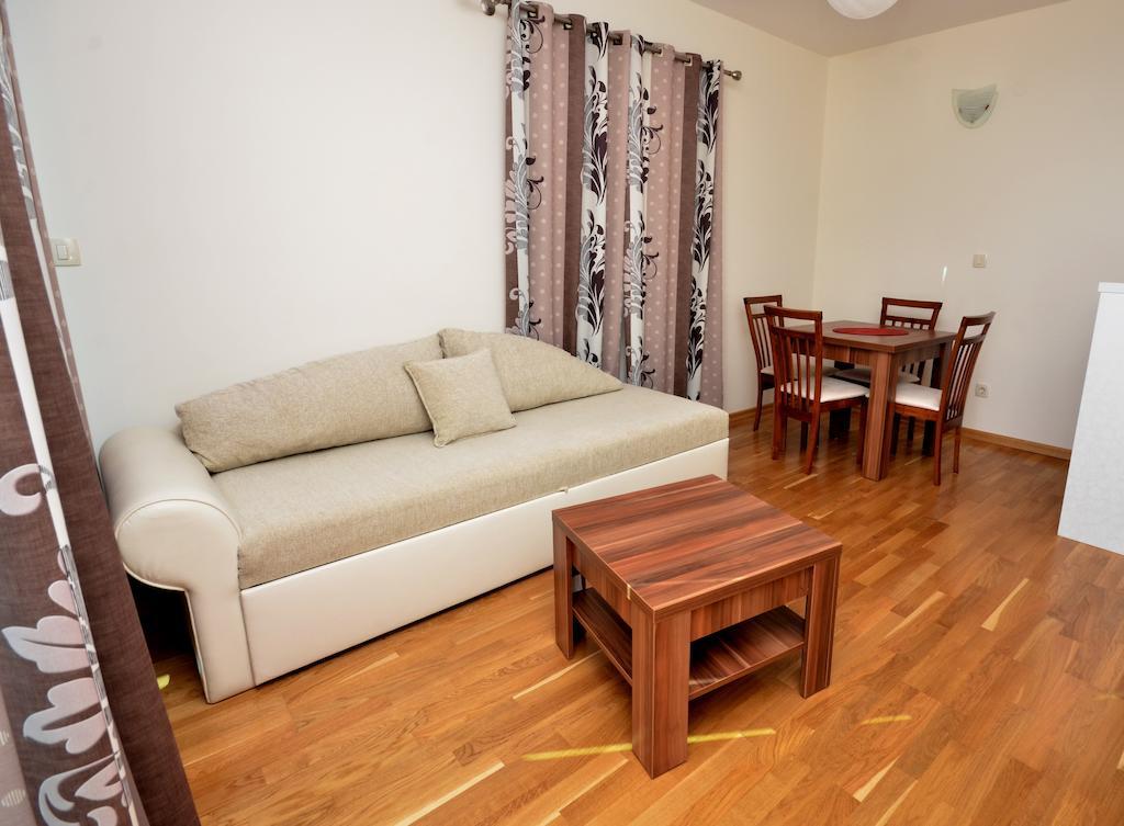 Apartments Rafailovic Ljubo رفايلوفيتشي المظهر الخارجي الصورة